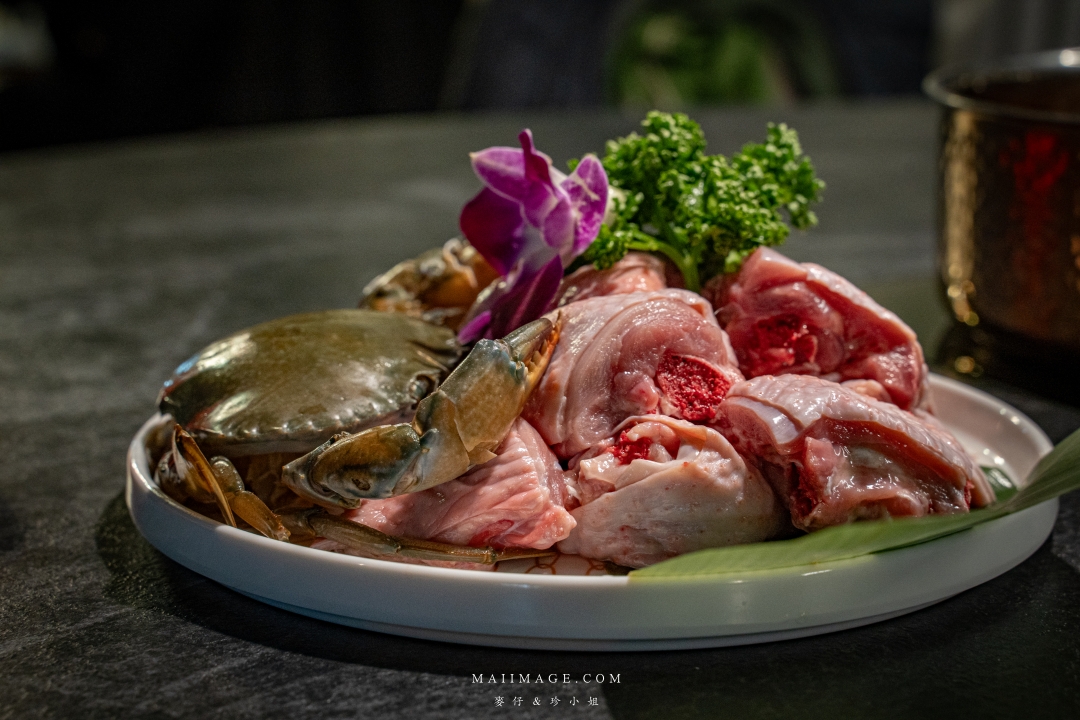 【台北美食】老撈麻辣鍋-順天外科醫院大稻埕店|AI教父黃仁勳麻辣鍋愛店,二店在大稻埕迪化街插旗!大同區美食推薦 【台北美食】老撈麻辣鍋-順天外科醫院大稻埕店|AI教父黃仁勳麻辣鍋愛店,二店在大稻埕迪化街插旗!大同區美食推薦