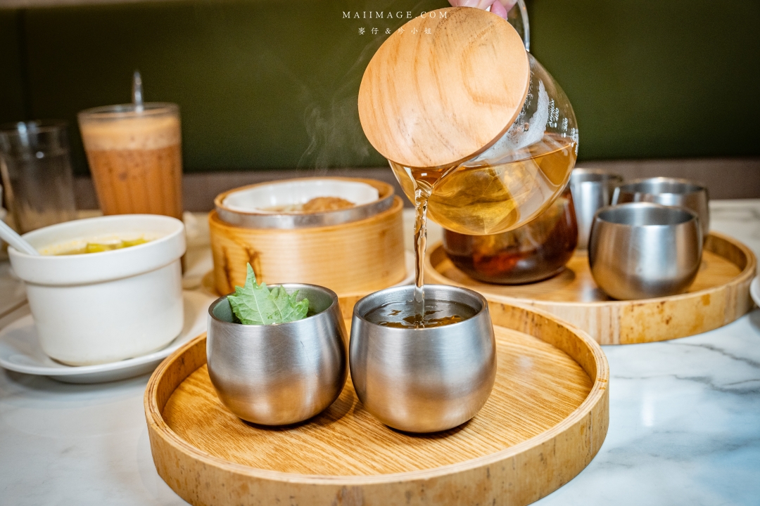 【桃園美食】檀島香港餐廳～來這吃停車免費，老闆請你吃港式茶餐廳！大江購物中心必吃美食、青埔美食推薦