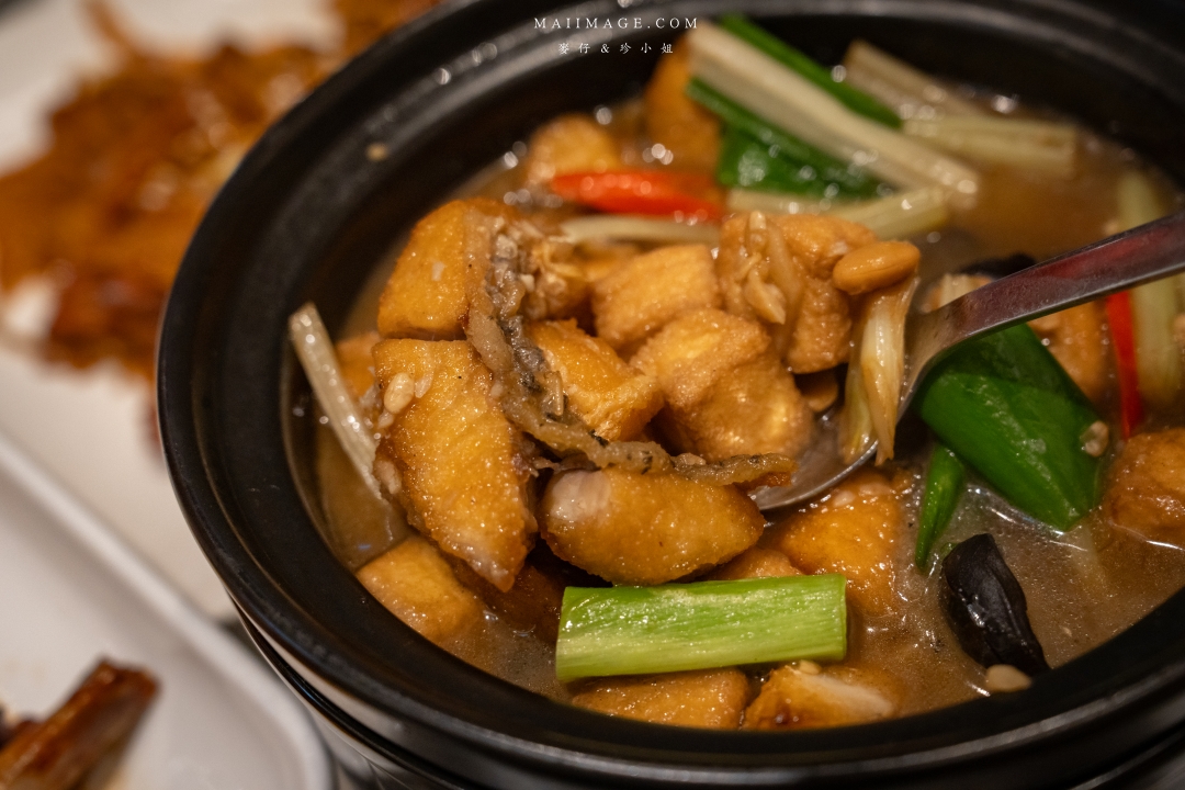 【桃園美食】檀島香港餐廳～來這吃停車免費，老闆請你吃港式茶餐廳！大江購物中心必吃美食、青埔美食推薦