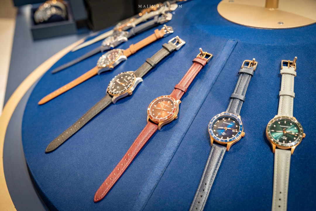 2026大江購物中心～2026的賀歲新面貌『大江南北東西市 萬馬奔騰賀新春』，全國獨家！全年免費停車，大江才是真正的桃園之光！桃園最推薦的購物中心就在大江。