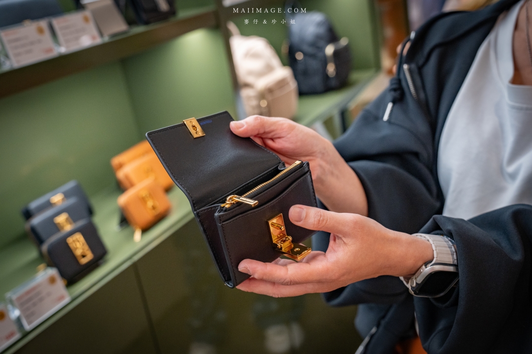 2026大江購物中心～2026的賀歲新面貌『大江南北東西市 萬馬奔騰賀新春』，全國獨家！全年免費停車，大江才是真正的桃園之光！桃園最推薦的購物中心就在大江。