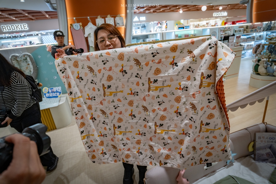 2026大江購物中心～2026的賀歲新面貌『大江南北東西市 萬馬奔騰賀新春』，全國獨家！全年免費停車，大江才是真正的桃園之光！桃園最推薦的購物中心就在大江。