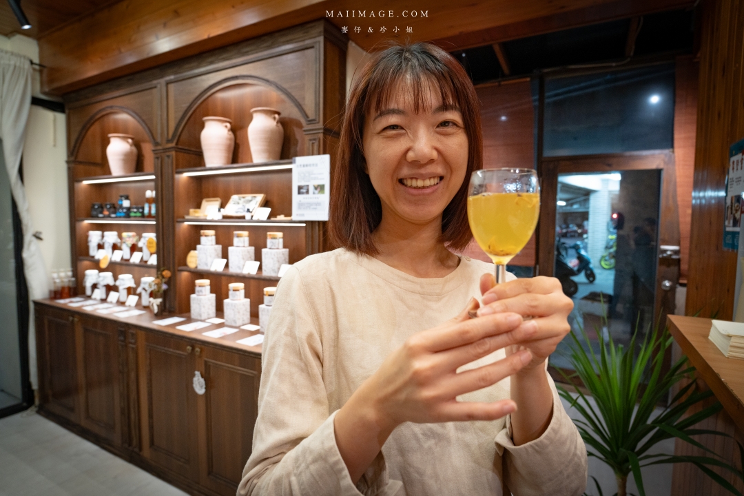 【台北美食】滿誠蜂蜜～蜂蜜界的愛馬仕！最純的蜂蜜、龍眼蜜在這，精緻下午茶搭配蜂蜜飲絕配！大同區蜂蜜專賣店推薦
