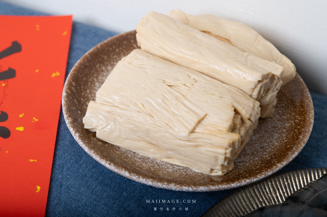 【2026年菜推薦】這一鍋馬馳萬象圍爐年菜~在家享受餐廳級圍爐饗宴、湯底與精緻食材一次搞定、A5和牛輕鬆享用,讓年味與幸福感同時升溫 【2026年菜推薦】這一鍋馬馳萬象圍爐年菜~在家享受餐廳級圍爐饗宴、湯底與精緻食材一次搞定、A5和牛輕鬆享用,讓年味與幸福感同時升溫