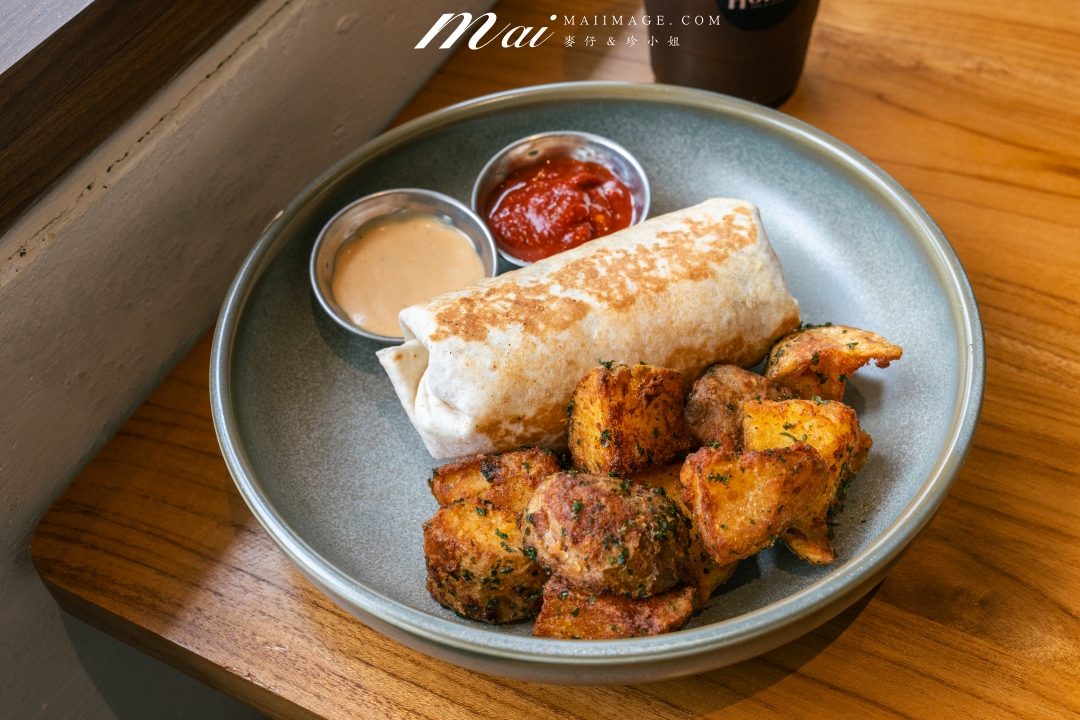 【曼谷咖啡推薦】Milk & Honey Bangkok～2026曼谷咖啡館推薦，免費Wifi跟插座還不限時！BTS帕卡儂站 Phra Khanong咖啡推薦