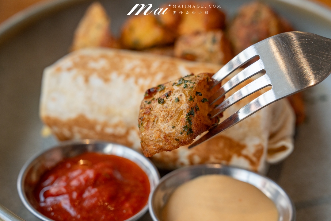 【曼谷咖啡推薦】Milk & Honey Bangkok～2026曼谷咖啡館推薦，免費Wifi跟插座還不限時！BTS帕卡儂站 Phra Khanong咖啡推薦