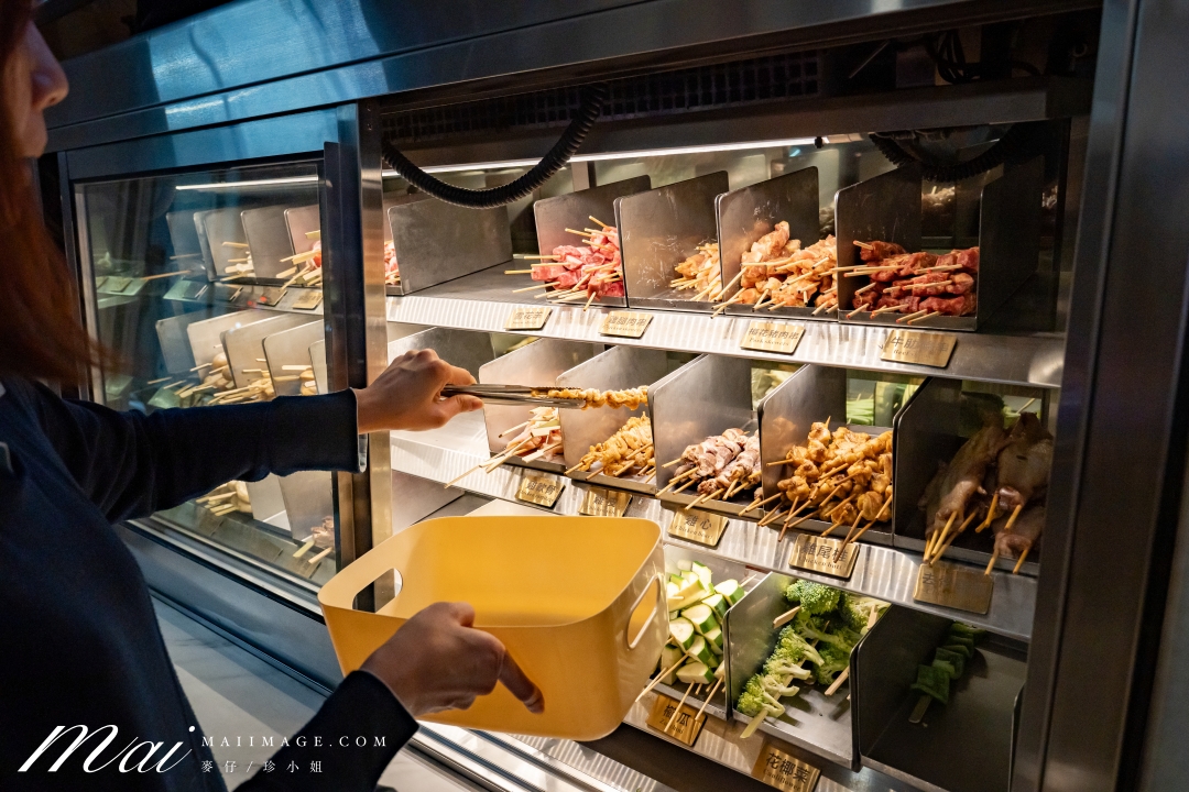 【新莊美食】柒息地串燒居酒屋 新莊中華店~狂賀11週年慶!新北最超值串燒居酒屋,必點經典神醬燒系列,每串最低只要19元起!新莊聚餐首選。捷運幸福站美食推薦 【新莊美食】柒息地串燒居酒屋 新莊中華店~狂賀11週年慶!新北最超值串燒居酒屋,必點經典神醬燒系列,每串最低只要19元起!新莊聚餐首選。捷運幸福站美食推薦