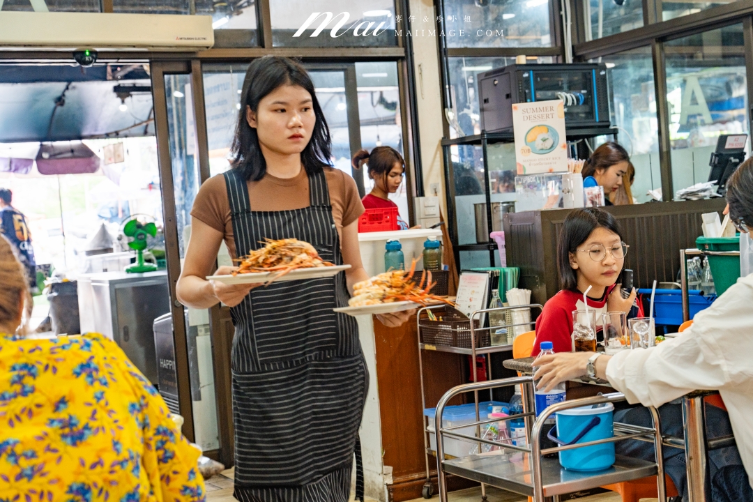 【泰國大城美食】蝦市場kung phuean praew～泰國大城區Ayutthaya必吃泰國蝦餐廳，在地人也排隊的炭烤大蝦，現點現烤大隻又划算！