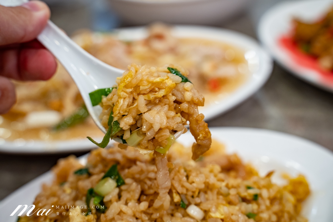 【台北美食】鵝肉城活海鮮~從路邊攤做到三層樓的老字號海鮮餐廳,必點鵝肉、蚵仔酥、三杯中卷!台北中山區美食推薦、遼寧夜市美食 【台北美食】鵝肉城活海鮮~從路邊攤做到三層樓的老字號海鮮餐廳,必點鵝肉、蚵仔酥、三杯中卷!台北中山區美食推薦、遼寧夜市美食
