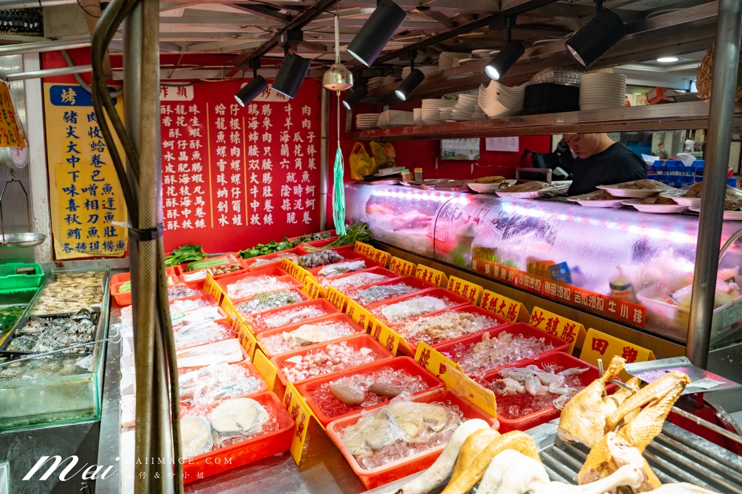 【台北美食】鵝肉城活海鮮~從路邊攤做到三層樓的老字號海鮮餐廳,必點鵝肉、蚵仔酥、三杯中卷!台北中山區美食推薦、遼寧夜市美食 【台北美食】鵝肉城活海鮮~從路邊攤做到三層樓的老字號海鮮餐廳,必點鵝肉、蚵仔酥、三杯中卷!台北中山區美食推薦、遼寧夜市美食