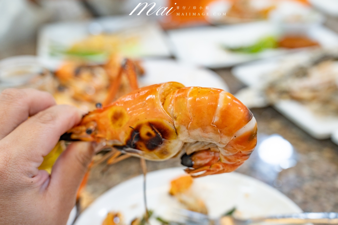 【泰國大城美食】蝦市場kung phuean praew～泰國大城區Ayutthaya必吃泰國蝦餐廳，在地人也排隊的炭烤大蝦，現點現烤大隻又划算！