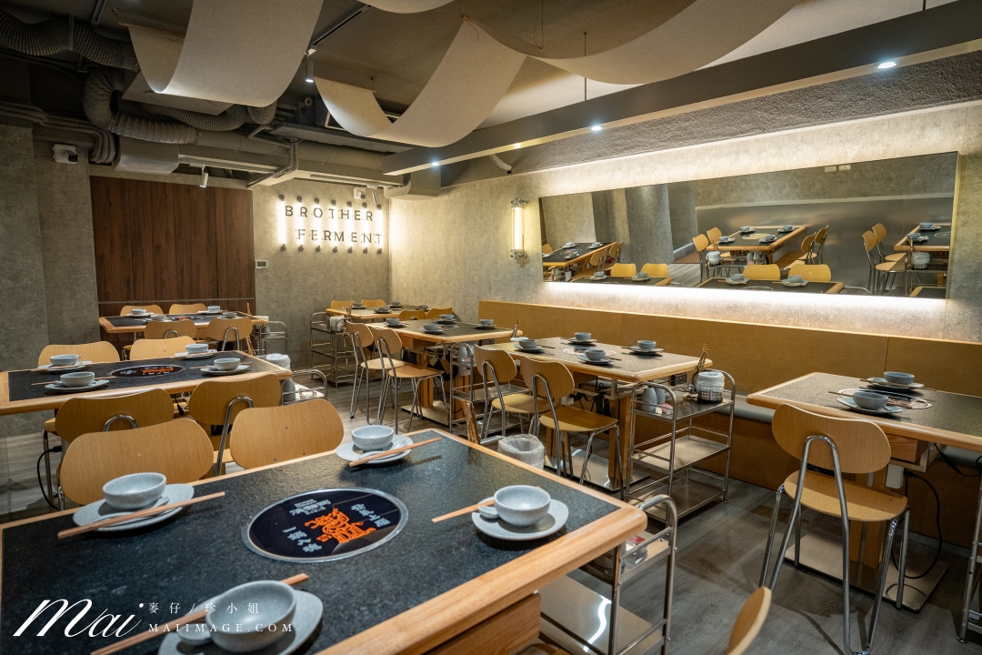 台北大安區美食|滇發哥·雲南臭豆腐火鍋,忠孝敦化站巷弄裡越臭越迷人的深夜火鍋,臭豆腐百香果酸湯鴛鴦鍋必點。台北異國火鍋推薦 台北大安區美食|滇發哥·雲南臭豆腐火鍋,忠孝敦化站巷弄裡越臭越迷人的深夜火鍋,臭豆腐百香果酸湯鴛鴦鍋必點。台北異國火鍋推薦