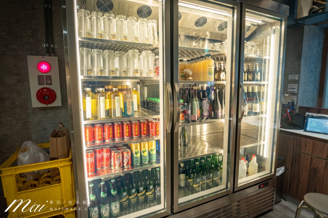 台北大安區美食|滇發哥·雲南臭豆腐火鍋,忠孝敦化站巷弄裡越臭越迷人的深夜火鍋,臭豆腐百香果酸湯鴛鴦鍋必點。台北異國火鍋推薦 台北大安區美食|滇發哥·雲南臭豆腐火鍋,忠孝敦化站巷弄裡越臭越迷人的深夜火鍋,臭豆腐百香果酸湯鴛鴦鍋必點。台北異國火鍋推薦