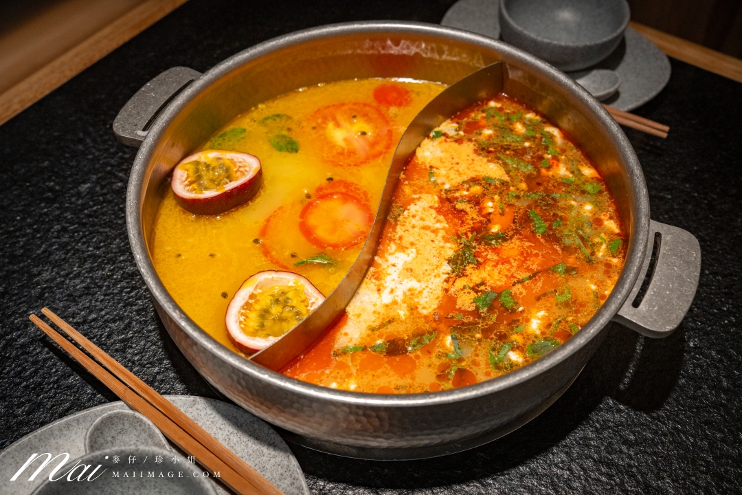 台北大安區美食|滇發哥·雲南臭豆腐火鍋,忠孝敦化站巷弄裡越臭越迷人的深夜火鍋,臭豆腐百香果酸湯鴛鴦鍋必點。台北異國火鍋推薦 台北大安區美食|滇發哥·雲南臭豆腐火鍋,忠孝敦化站巷弄裡越臭越迷人的深夜火鍋,臭豆腐百香果酸湯鴛鴦鍋必點。台北異國火鍋推薦