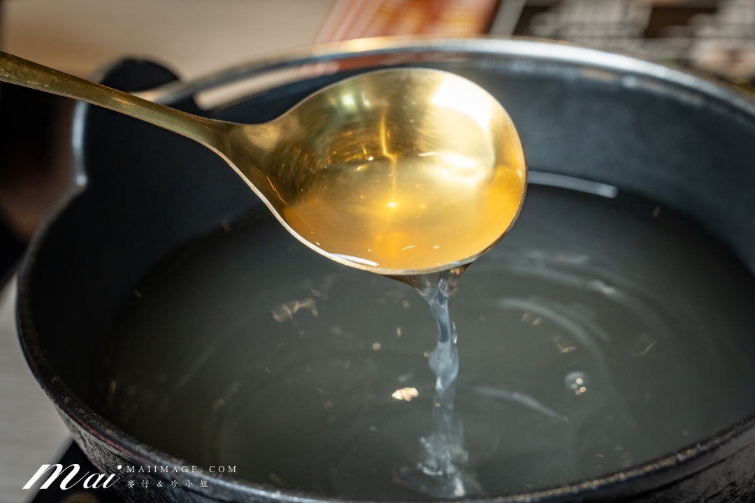 【桃園藝文美食】食鍋性也 藝文店～桃園藝文特區精緻火鍋吃到飽，359元起蔬菜吧、飲料、主食通通無限供應！再加239還能肉品無限吃