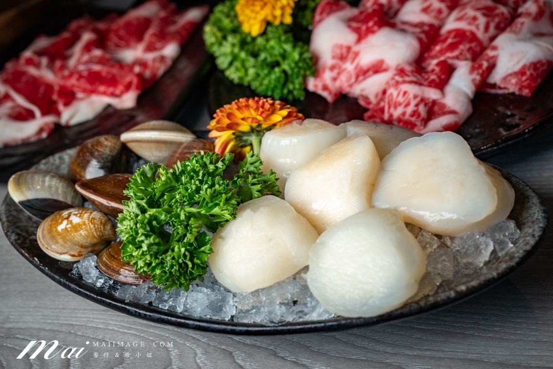 【桃園藝文美食】食鍋性也 藝文店～桃園藝文特區精緻火鍋吃到飽，359元起蔬菜吧、飲料、主食通通無限供應！再加239還能肉品無限吃