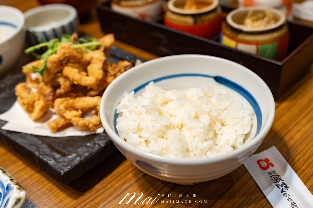 【桃園美食】靜岡勝政豬排大江店~2026大江購物中心排隊名店,全新推出三人套餐更超值。 【桃園美食】靜岡勝政豬排大江店~2026大江購物中心排隊名店,全新推出三人套餐更超值。