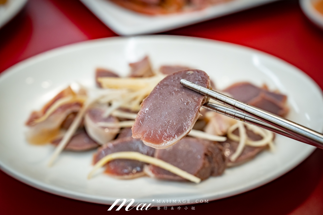 【板橋美食】呈信鵝肉板橋中山店～永和鵝肉排隊名店現在板橋也吃得到！板橋板新捷運站美食推薦～