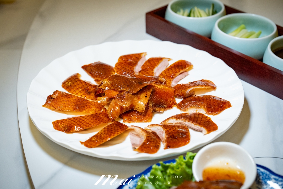 【台北美食】水粵香~師大商圈必吃粵菜餐廳!全新推出預約制菜色,窯爐柴燒片皮鴨、冬瓜百寶金湯盅、蒜仔百花燒刺蔘,道道展現粵菜真功夫 【台北美食】水粵香~師大商圈必吃粵菜餐廳!全新推出預約制菜色,窯爐柴燒片皮鴨、冬瓜百寶金湯盅、蒜仔百花燒刺蔘,道道展現粵菜真功夫