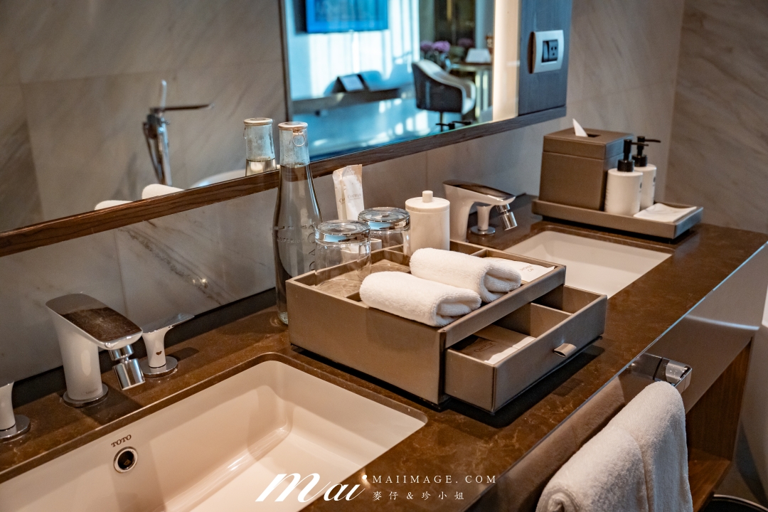 【曼谷住宿推薦】曼谷察殿大酒店 Chatrium Grand Bangkok～暹羅商圈Siam五星住宿，超大房型、泳池與早餐一次開箱！泰國親子旅遊推薦