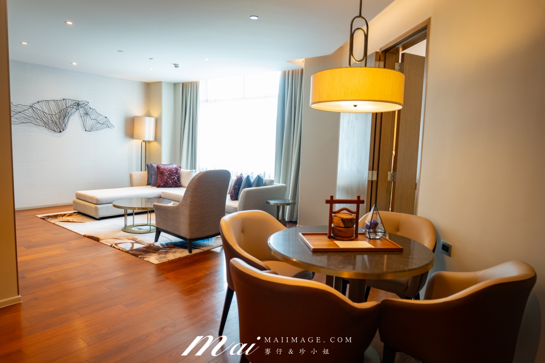 【曼谷住宿推薦】曼谷察殿大酒店 Chatrium Grand Bangkok～暹羅商圈Siam五星住宿，超大房型、泳池與早餐一次開箱！泰國親子旅遊推薦