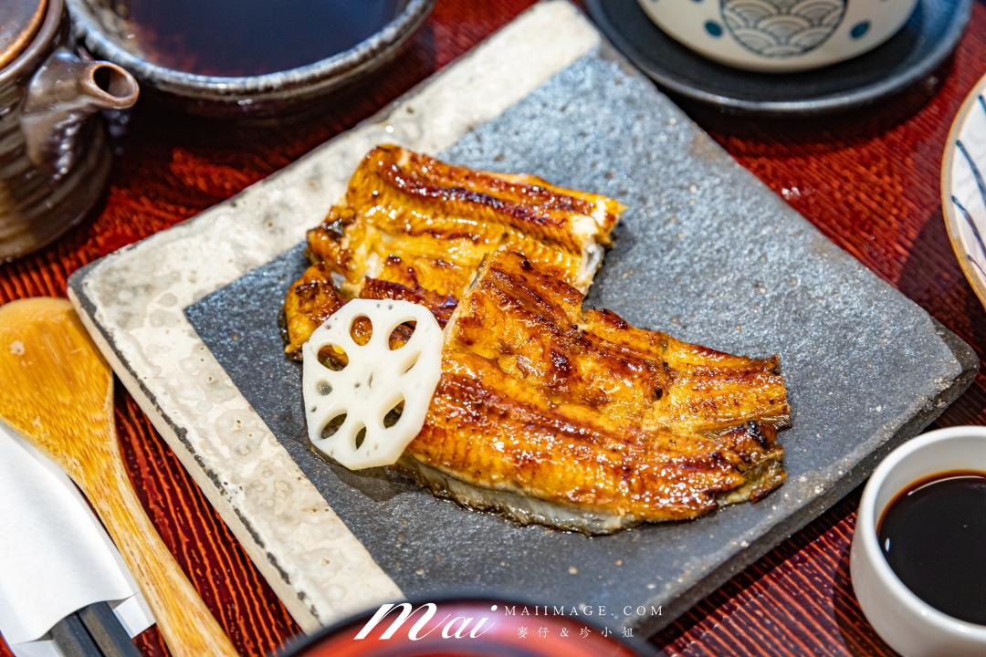 【台北美食】鰻料理 江戶川中山店～林森條通巷弄裡的日本東京經典江戶風鰻魚飯，台北鰻魚飯推薦