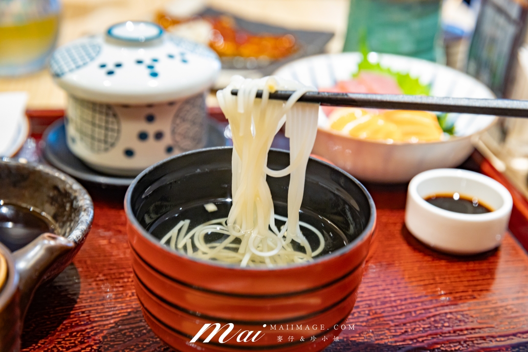 【台北美食】鰻料理 江戶川中山店～林森條通巷弄裡的日本東京經典江戶風鰻魚飯，台北鰻魚飯推薦