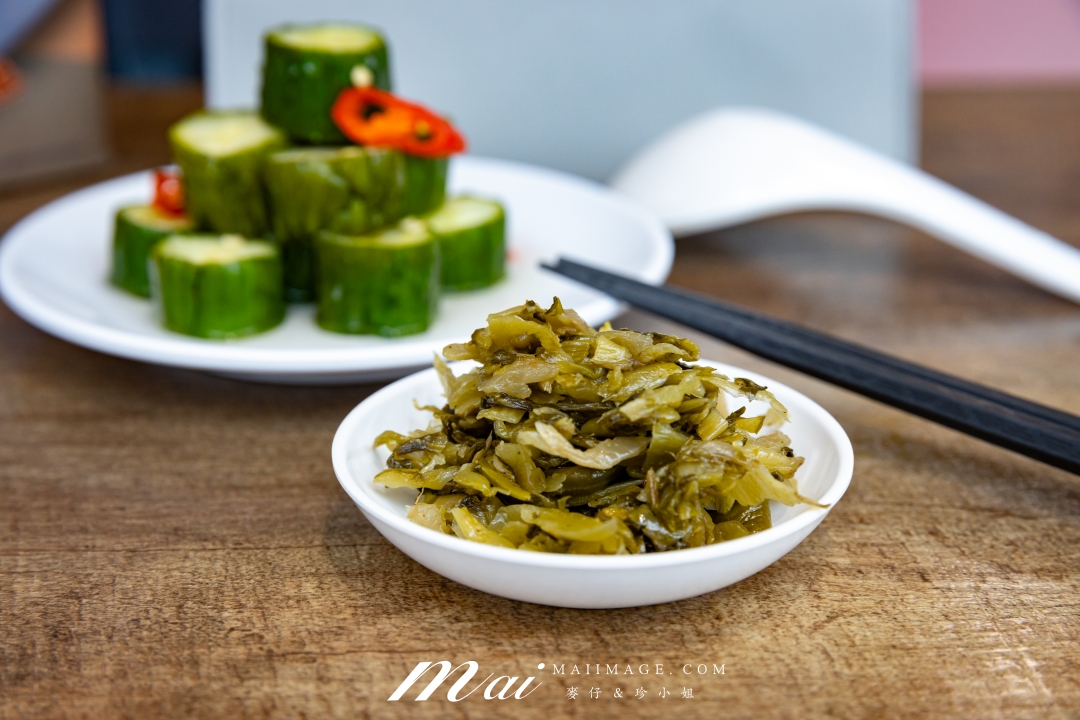 【台北美食】肚康炙燒牛肉麵天津店～牛肉麵節得獎名店！中山站必吃炙燒牛肉麵、清燉、番茄三種湯頭一次滿足。捷運中山站牛肉麵推薦