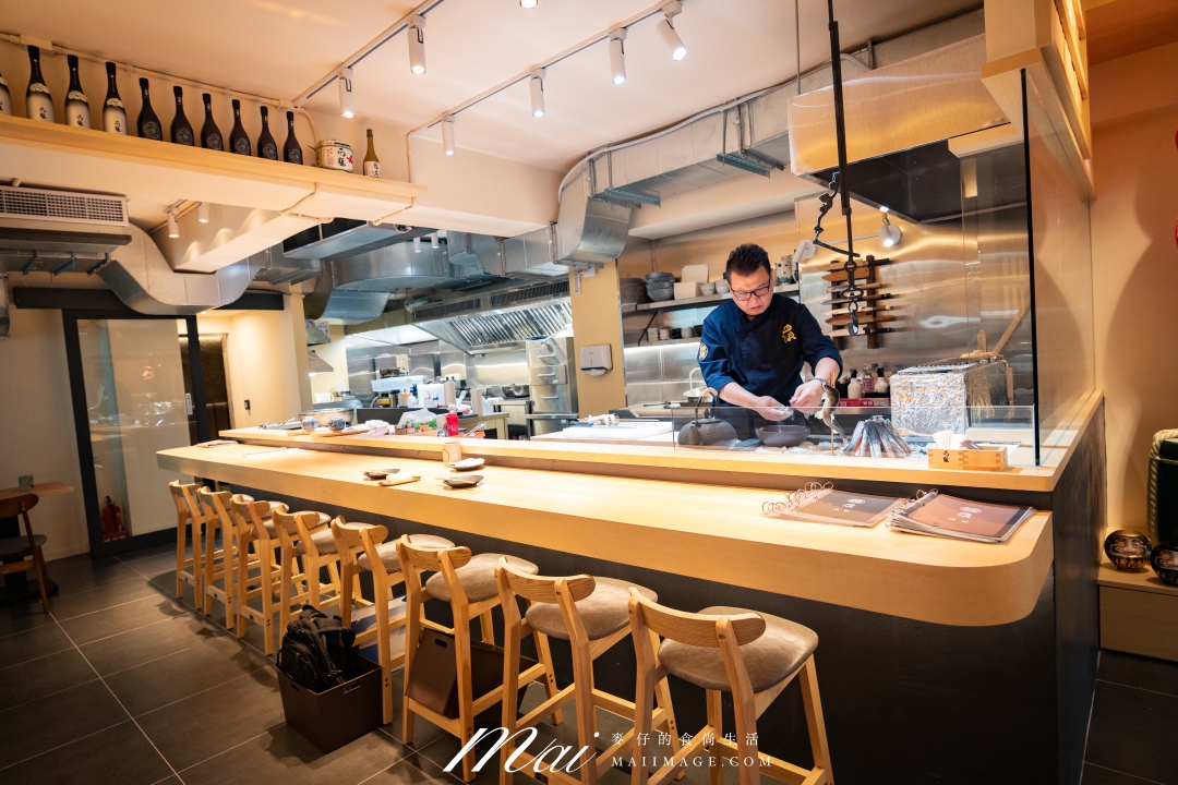 【台北居酒屋】四貝串燒居酒屋光復店|永和在地10年人氣居酒屋進軍台北!全球唯一『石鎚酒造海外專門店』就在四貝。捷運國父紀念館站日式料理推薦。台北包廂餐廳推薦 【台北居酒屋】四貝串燒居酒屋光復店|永和在地10年人氣居酒屋進軍台北!全球唯一『石鎚酒造海外專門店』就在四貝。捷運國父紀念館站日式料理推薦。台北包廂餐廳推薦