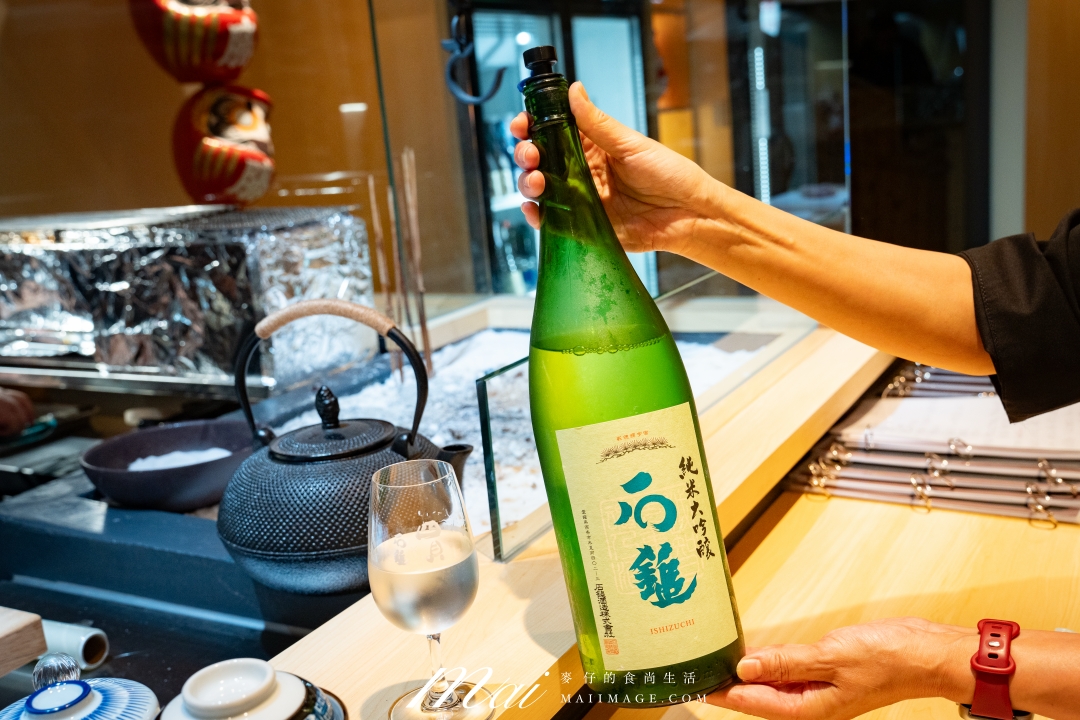 【台北居酒屋】四貝串燒居酒屋光復店|永和在地10年人氣居酒屋進軍台北!全球唯一『石鎚酒造海外專門店』就在四貝。捷運國父紀念館站日式料理推薦。台北包廂餐廳推薦 【台北居酒屋】四貝串燒居酒屋光復店|永和在地10年人氣居酒屋進軍台北!全球唯一『石鎚酒造海外專門店』就在四貝。捷運國父紀念館站日式料理推薦。台北包廂餐廳推薦