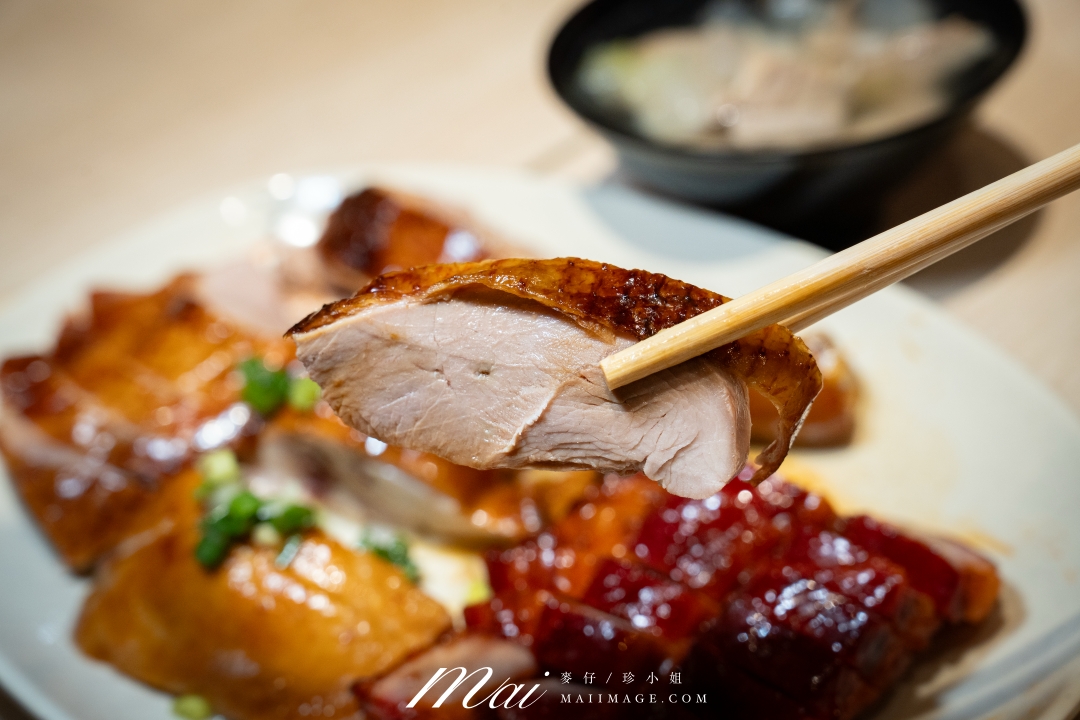【台北美食】龍記港式燒臘粥麵～松江南京美食推薦！百元黯然銷魂飯、叉燒油雞必吃，台北超人氣排隊燒臘